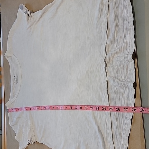 Chico's Size 2 (L/12) "The Ultimate Tee" in White.  Excellent Used Condition. - Picture 7 of 9